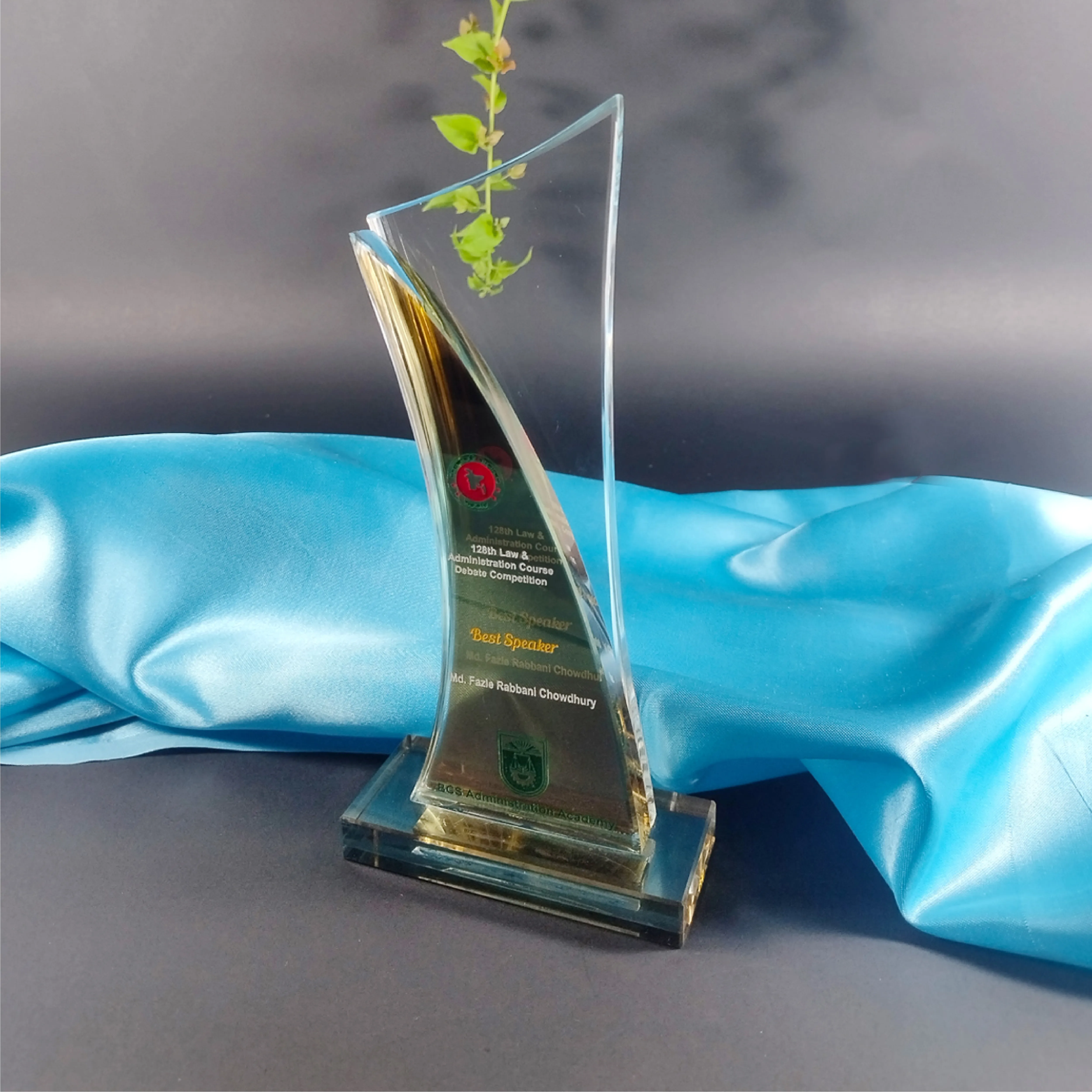Premium Arched Clear Crystal Flame Trophy with Polished Gold Core and Layered Base